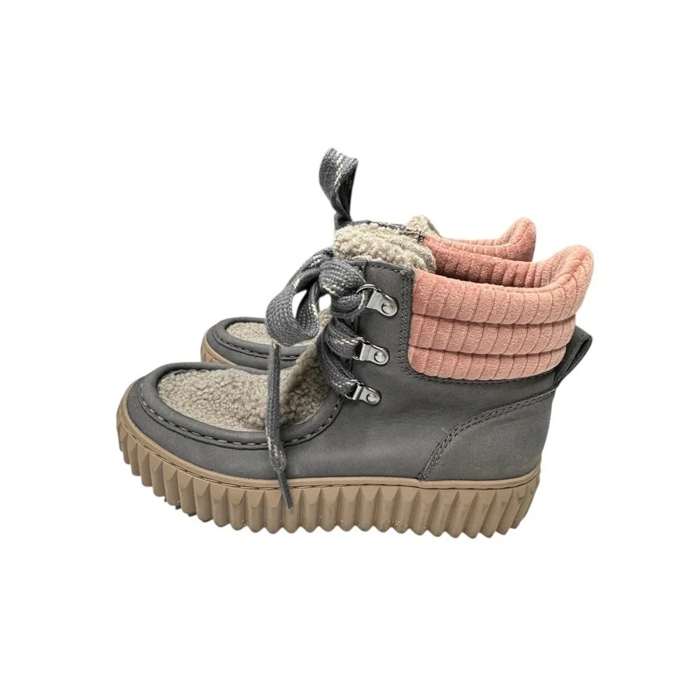 Sam Edelman Reve Gray and Pink Winter Boots size 6.5